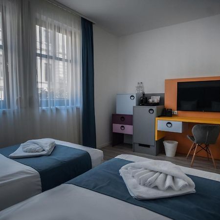 Hotel Civitas ショプロン エクステリア 写真