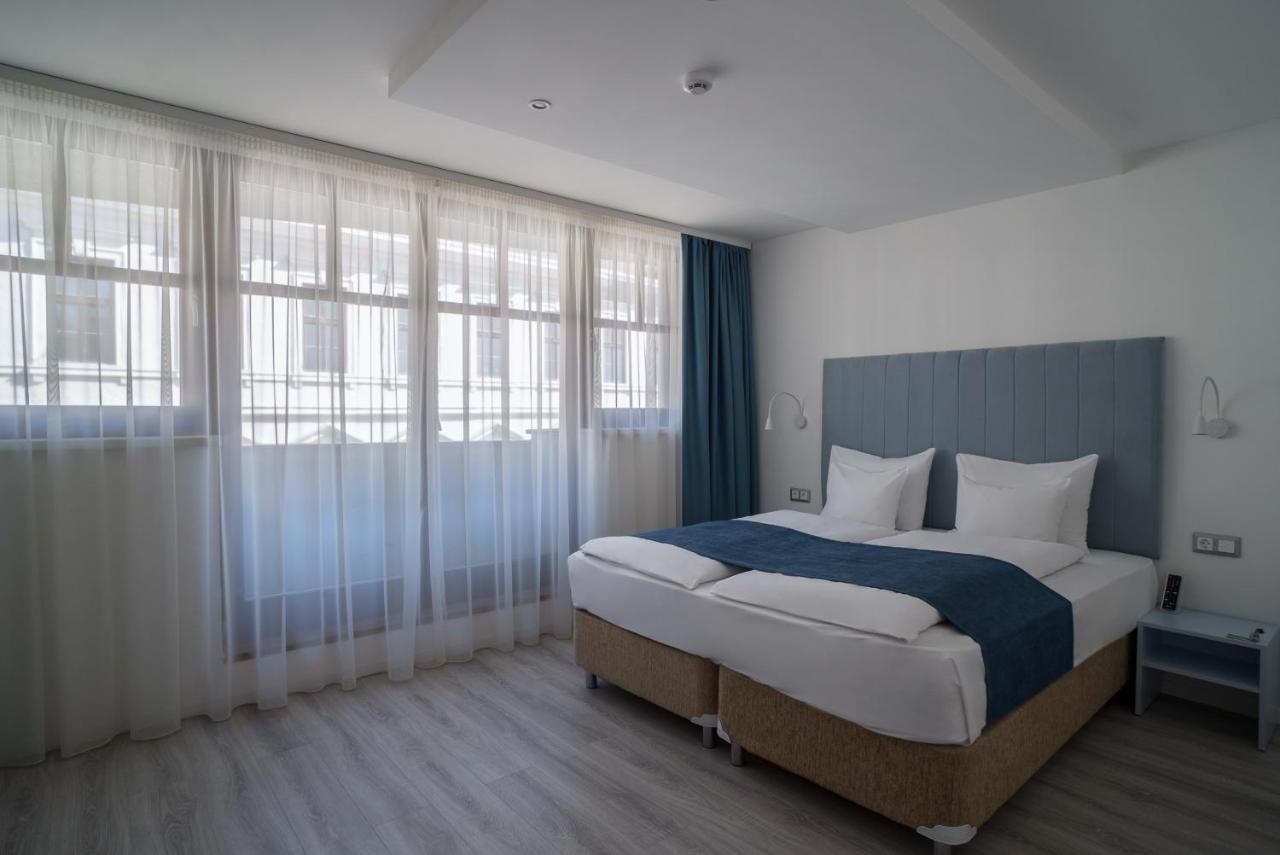 Hotel Civitas ショプロン エクステリア 写真
