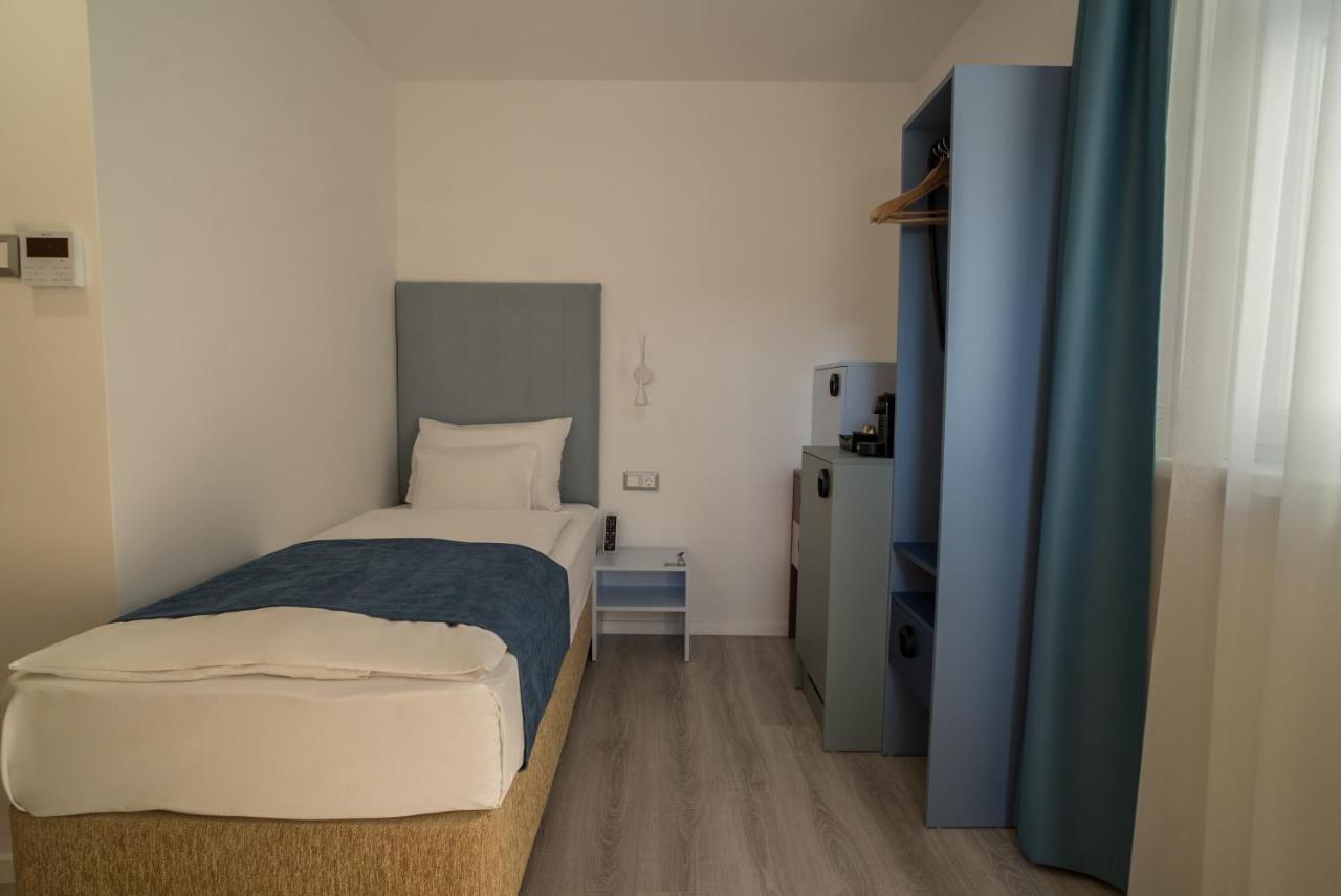 Hotel Civitas ショプロン エクステリア 写真